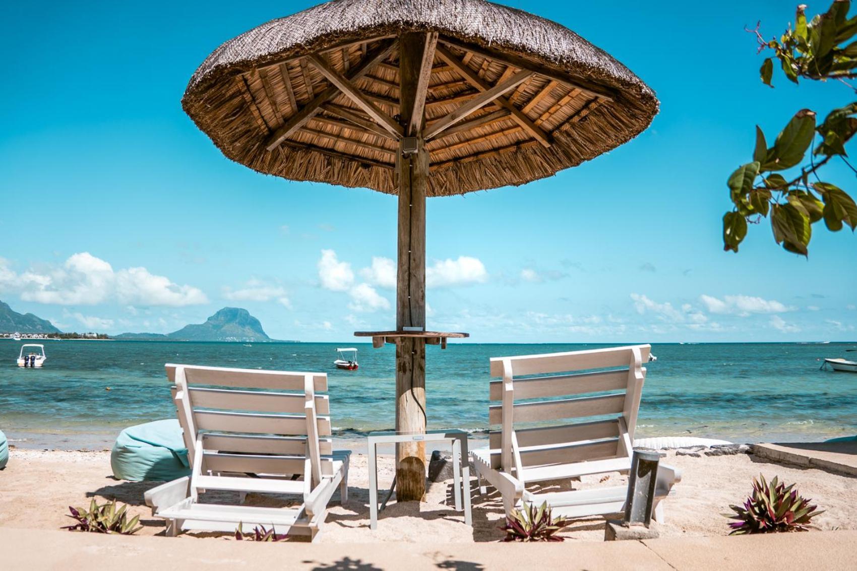 La Mariposa Mauritius Otel Rivière Noire Dış mekan fotoğraf