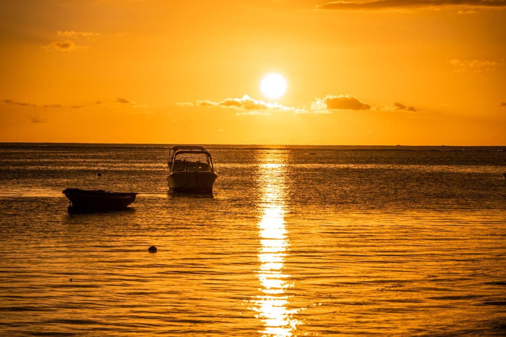 La Mariposa Mauritius Otel Rivière Noire Dış mekan fotoğraf