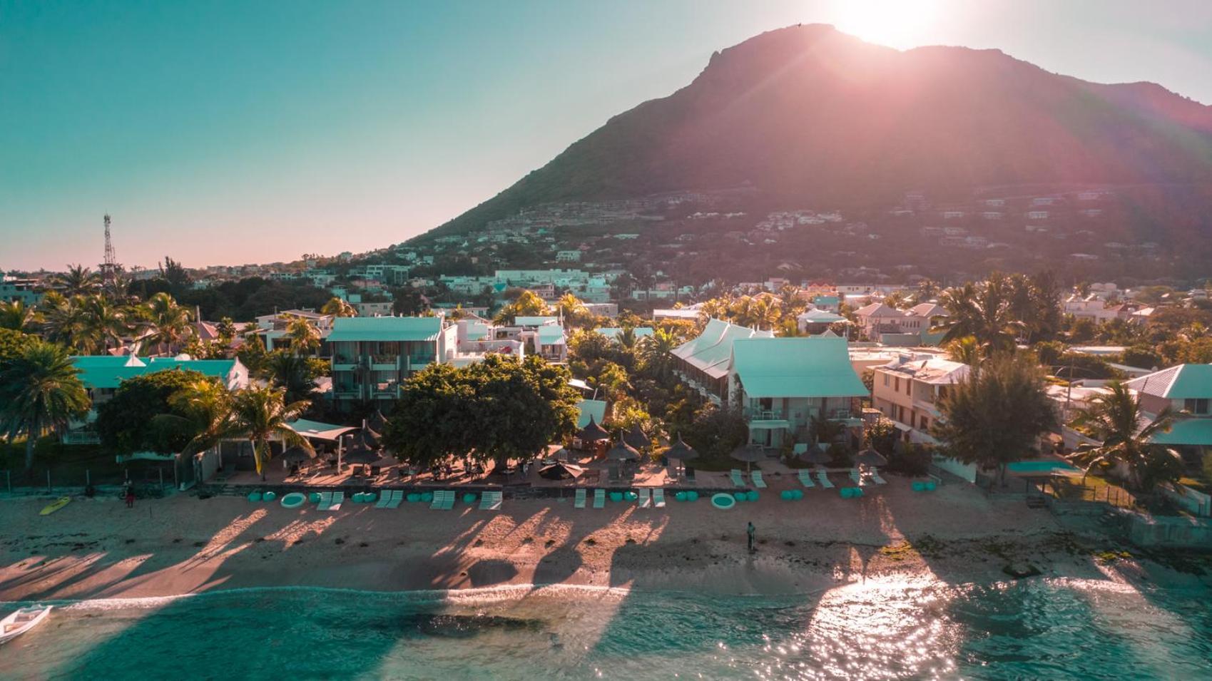 La Mariposa Mauritius Otel Rivière Noire Dış mekan fotoğraf